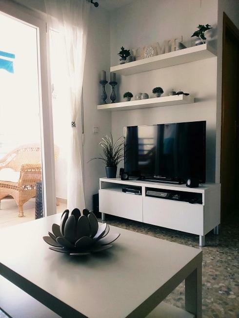 Seaside Romantic *