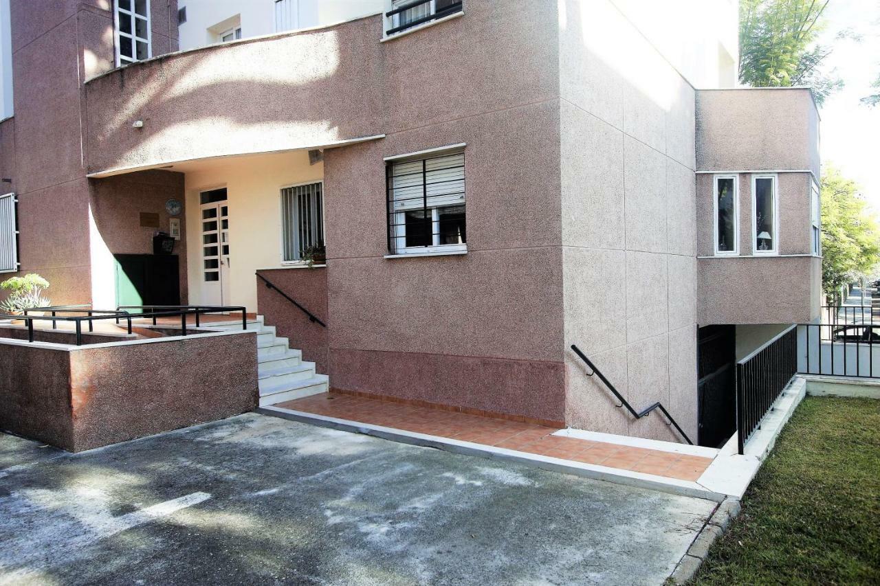 Acogedor Apart De 2 Dormitorios En C.expo, Sevilla Apartamento *