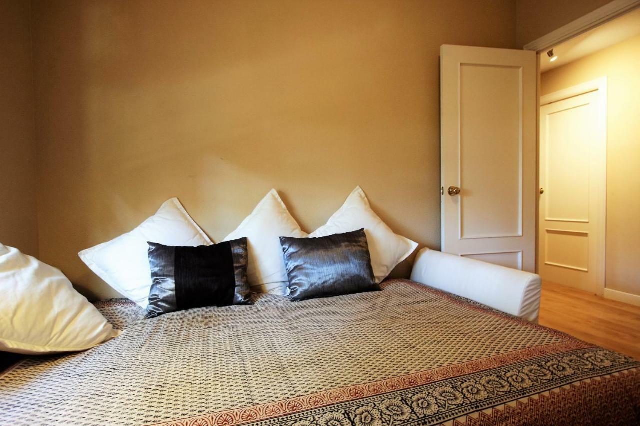 Acogedor Apart De 2 Dormitorios En C.expo, Sevilla Apartamento *