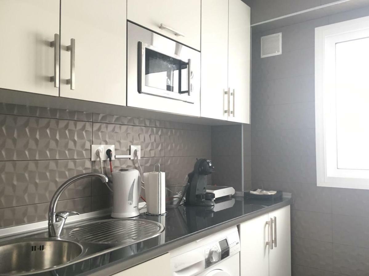 Gran Familiar, Amigos O Trabajo Apartment