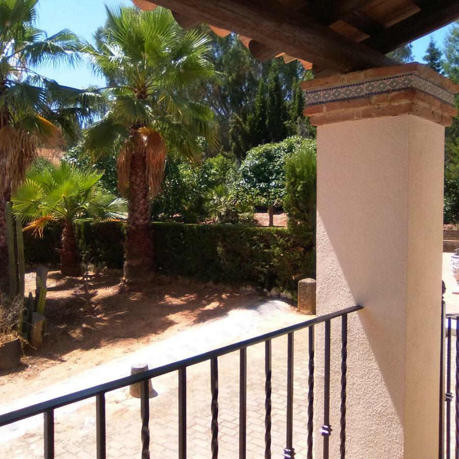 Casas Del Madroño * Cazalla de la Sierra