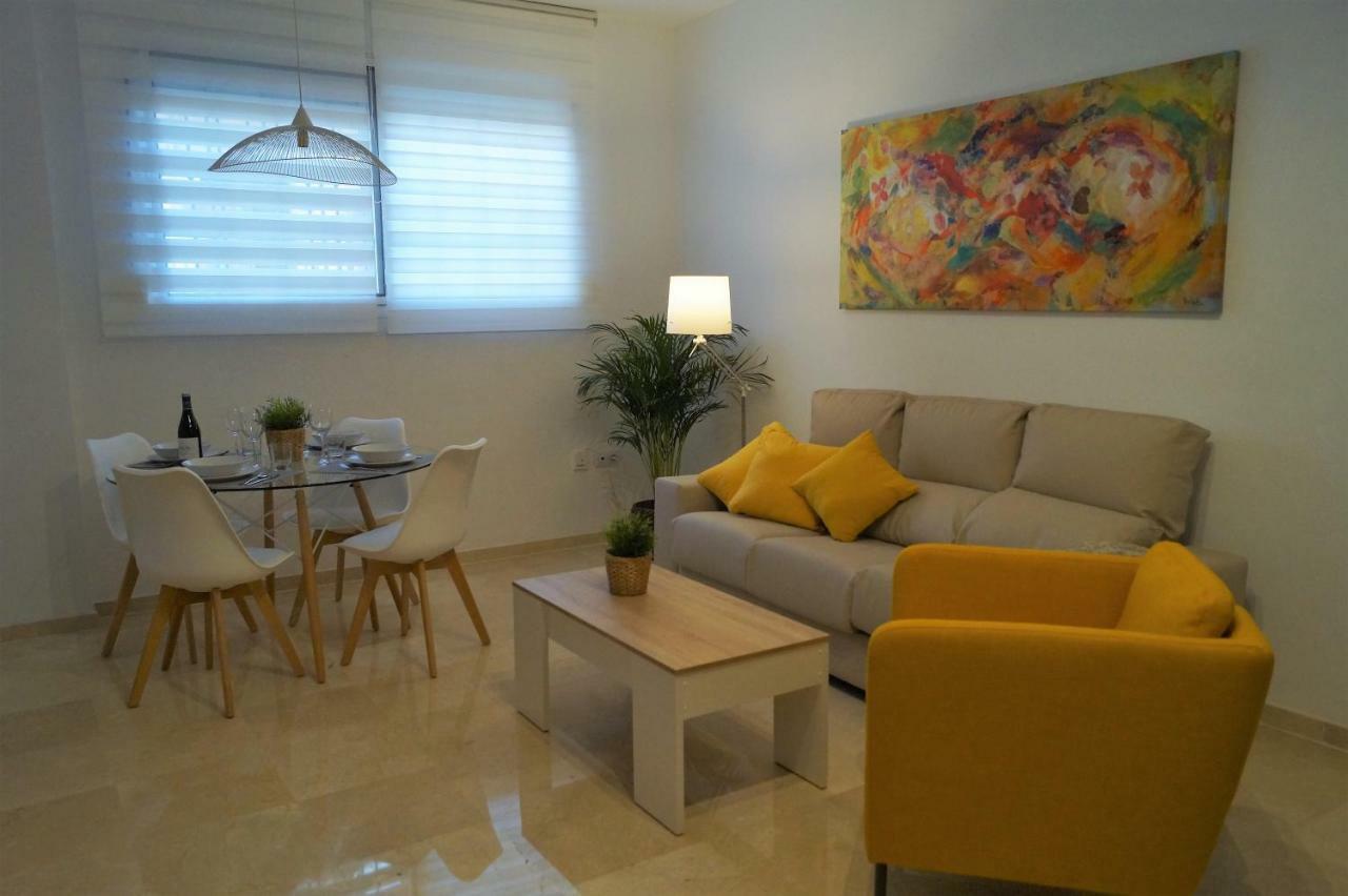 Apartment Plaza Alfonso Xii *