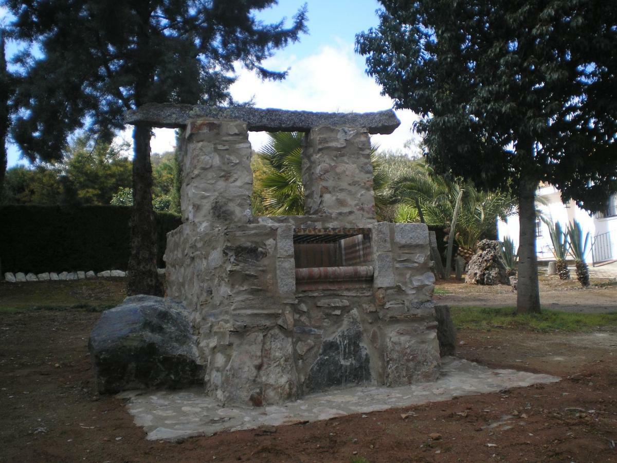 Casas Del Madroño * Cazalla de la Sierra