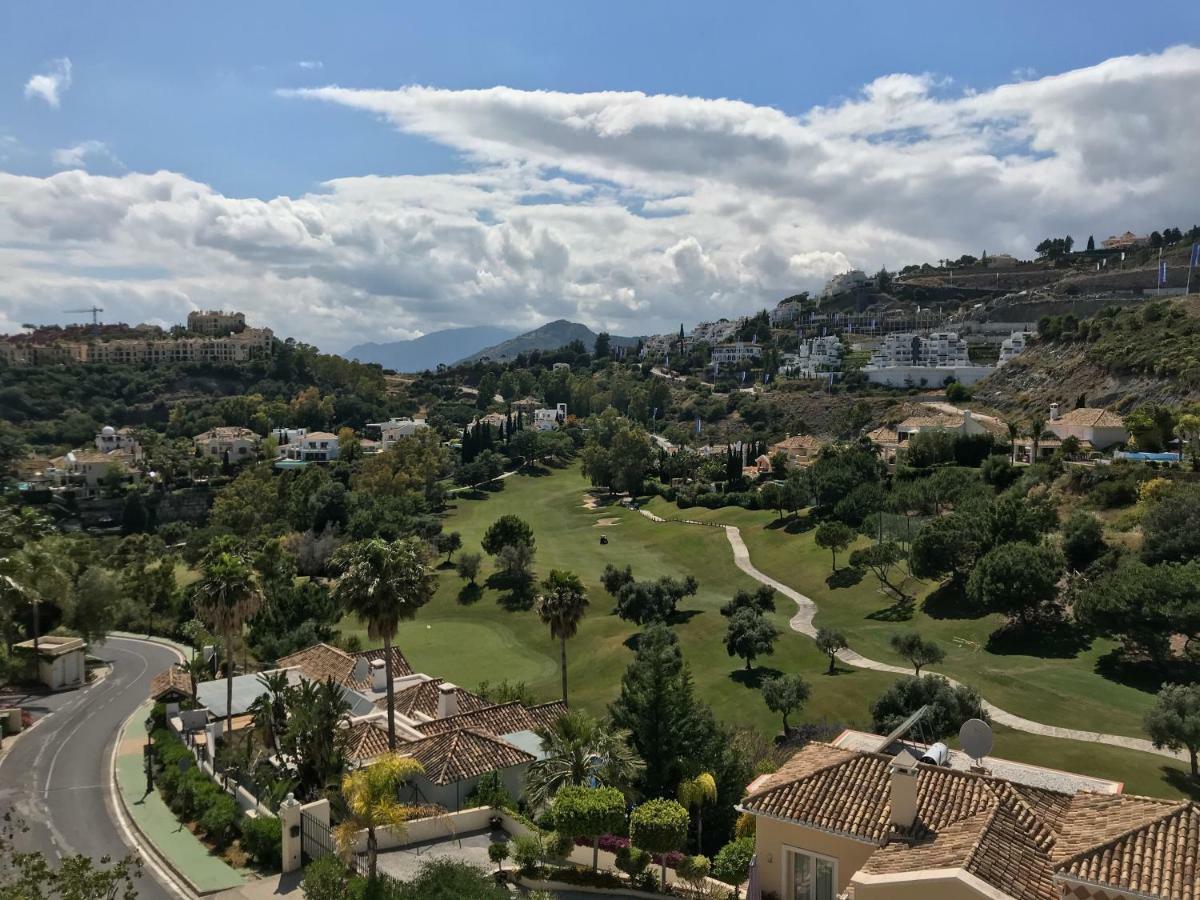 Jacuzzi Rooftop Bbq Wifi Pool Music Netflix Games Apartment Benahavis