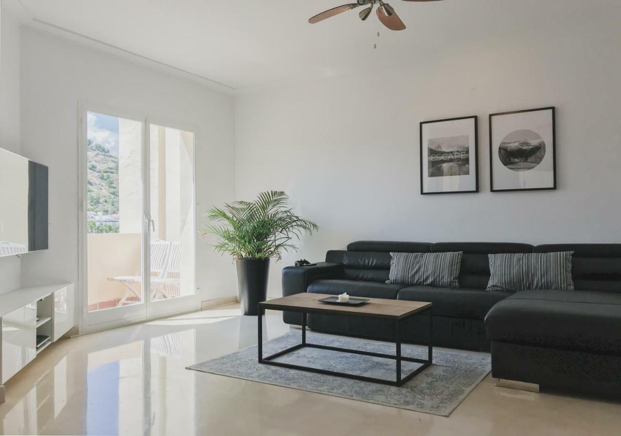 Apartment Jacuzzi Rooftop Bbq Wifi Pool Music Netflix Games *