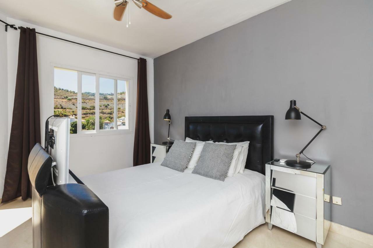 Jacuzzi Rooftop Bbq Wifi Pool Music Netflix Games Apartment
