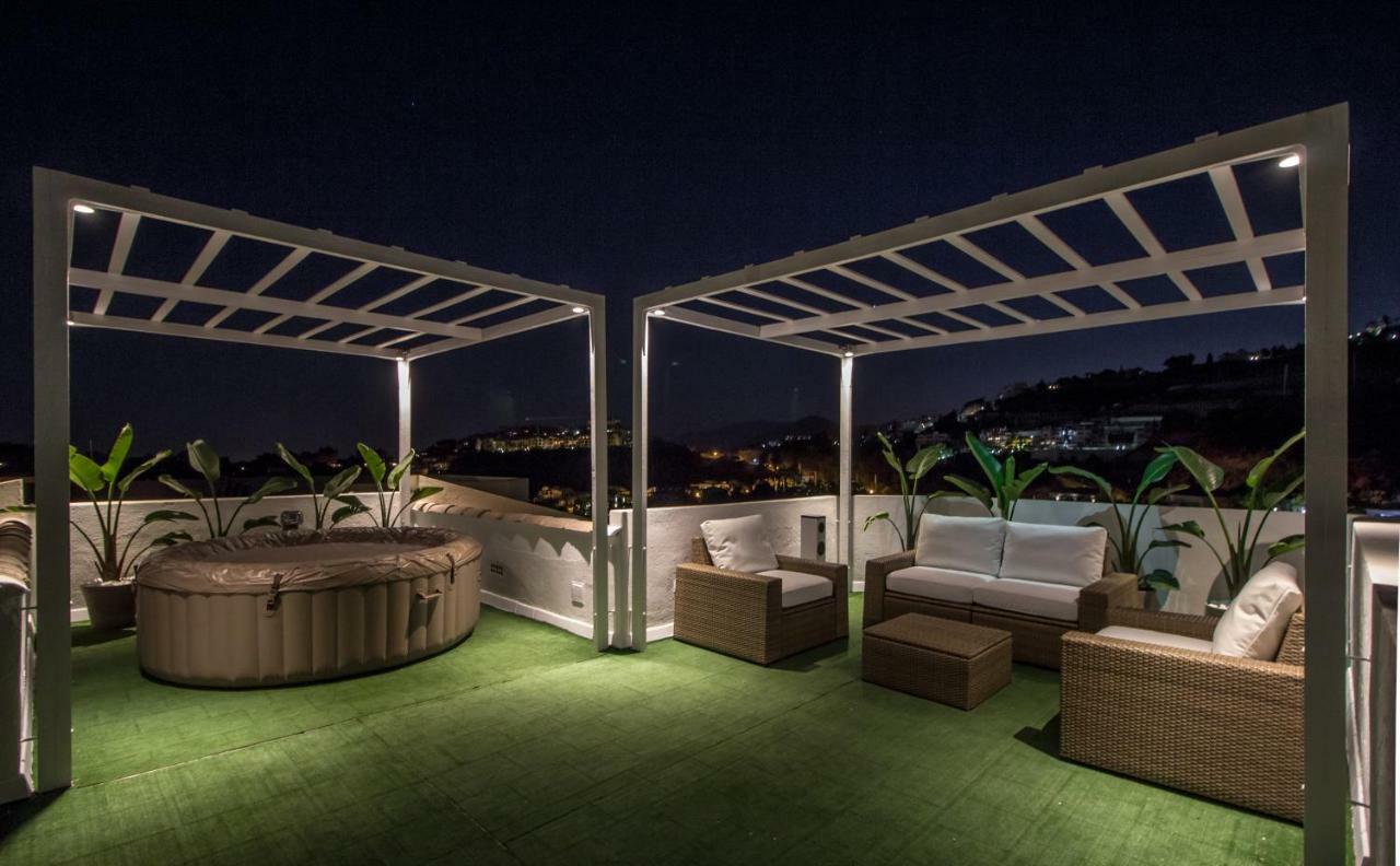 Apartment Jacuzzi Rooftop Bbq Wifi Pool Music Netflix Games