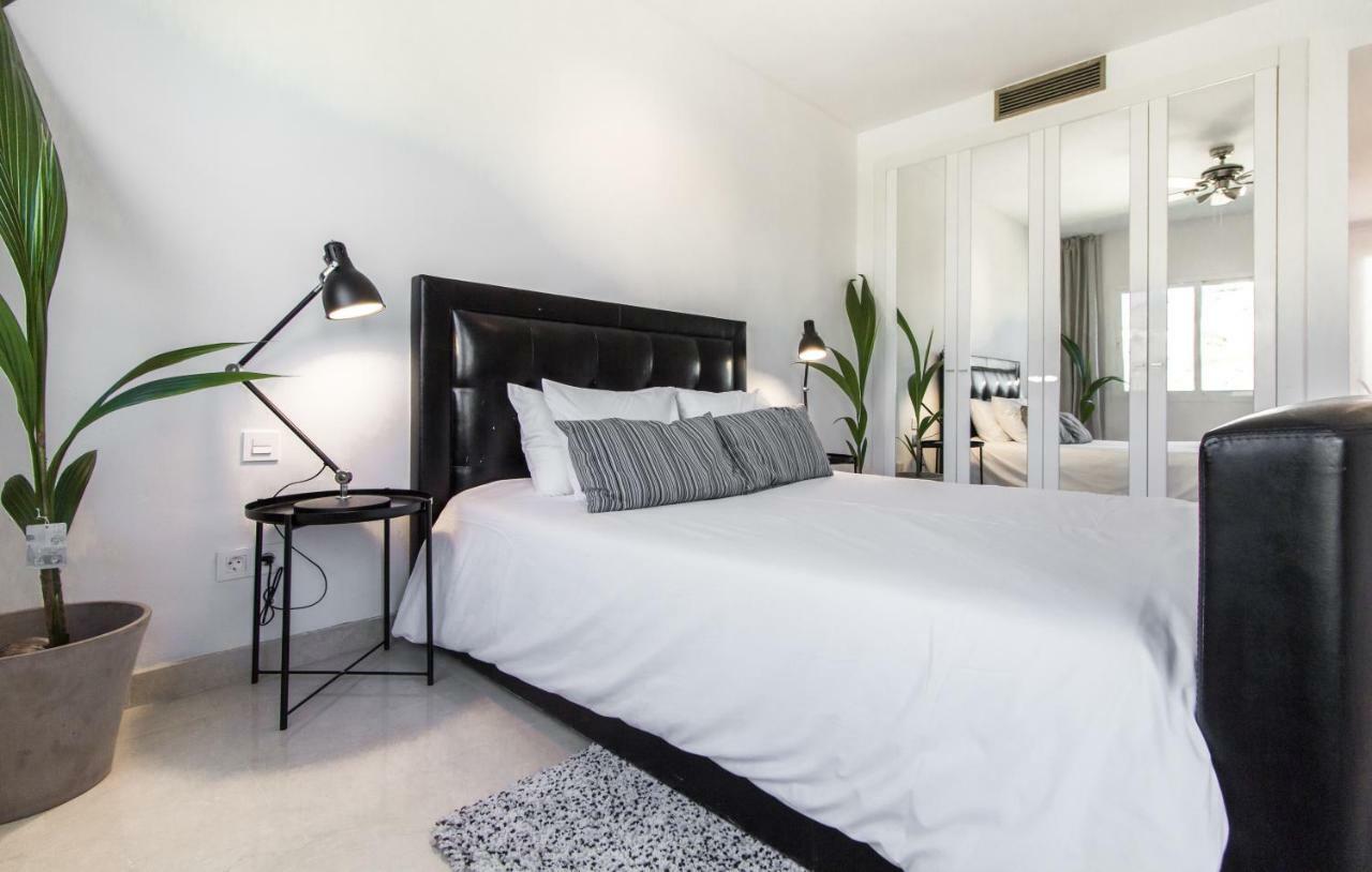 Jacuzzi Rooftop Bbq Wifi Pool Music Netflix Games * Benahavis
