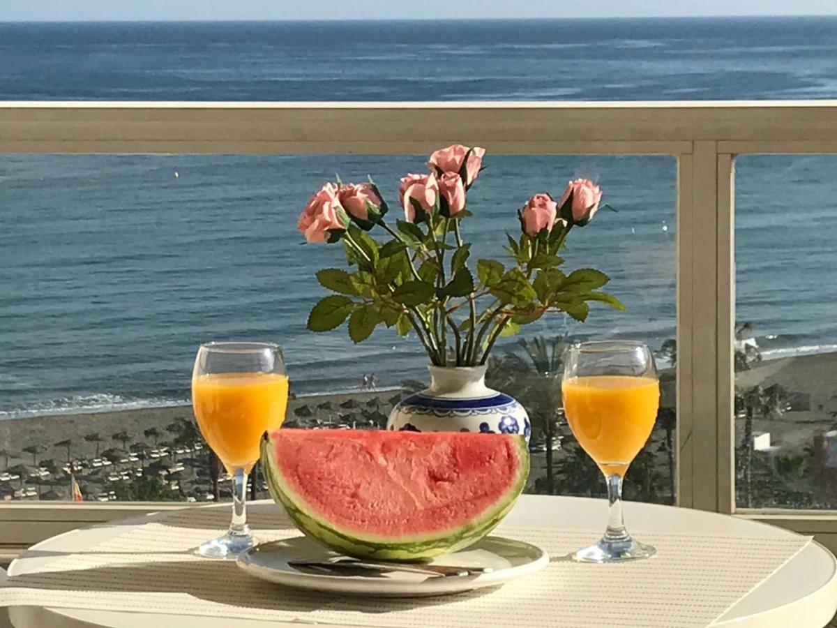 Cozy With First Line Seaview In Perfect Location, Near The Marina Apartamento Benalmádena