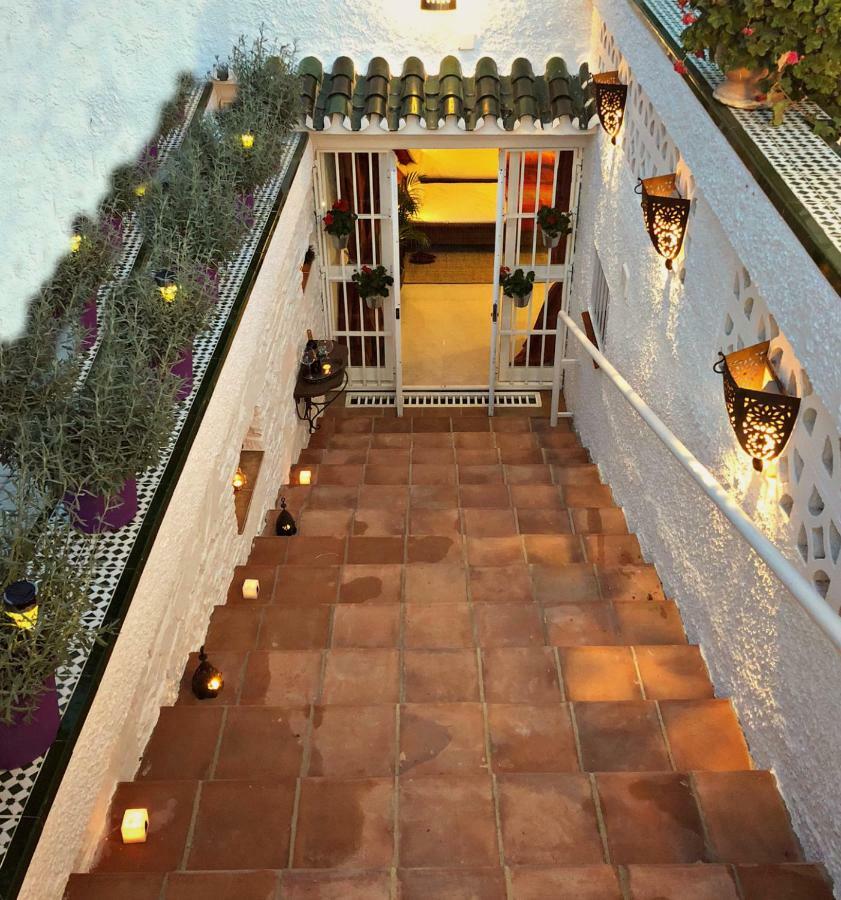 Breeze Boutique Guest Rooms, Bed and breakfast 4*
