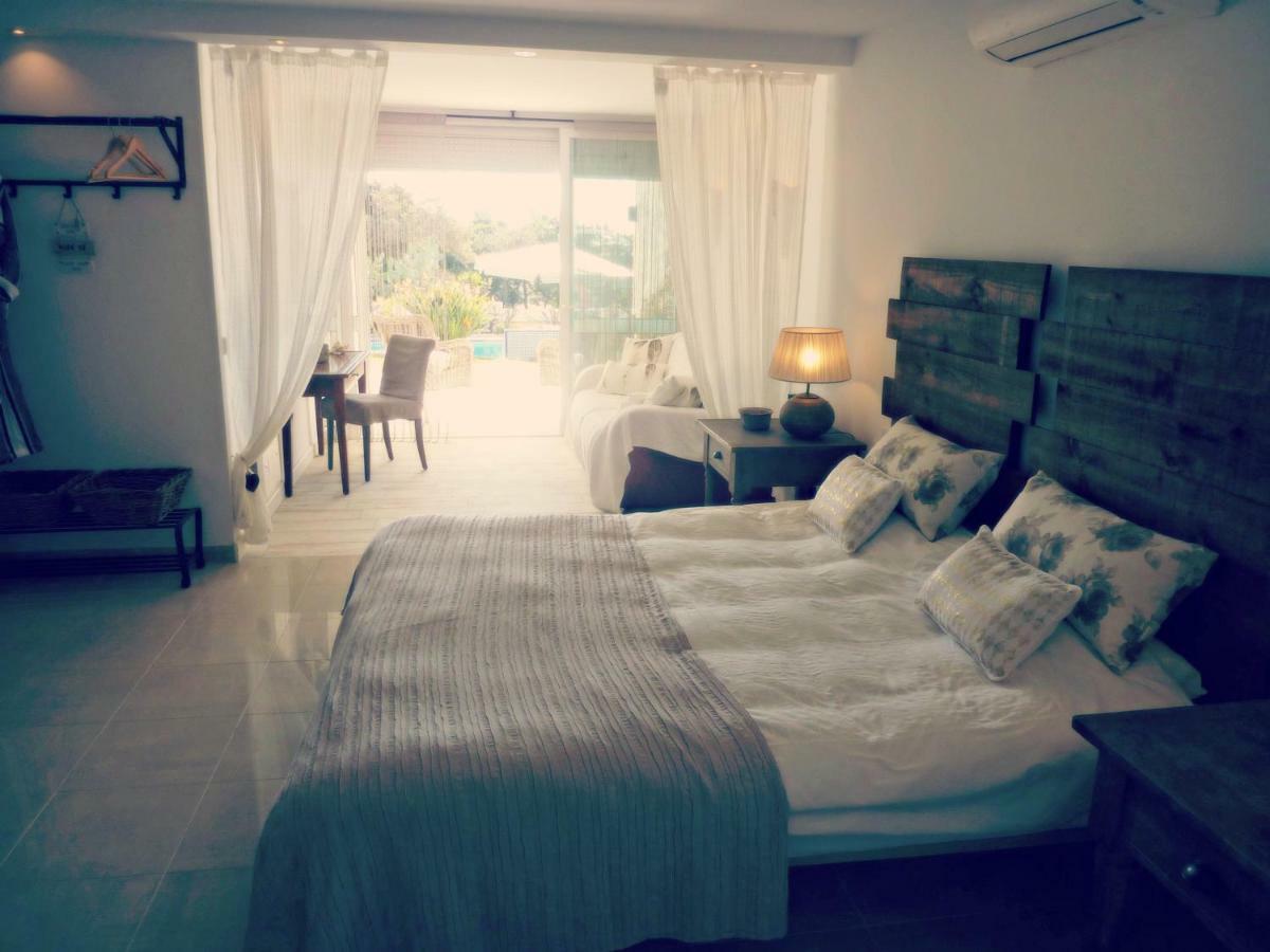 Breeze Boutique Guest Rooms, 4*