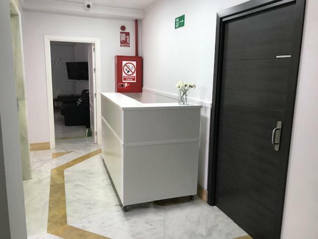 Apartamento Colegio Mayor Careu - Women Only Sevilla