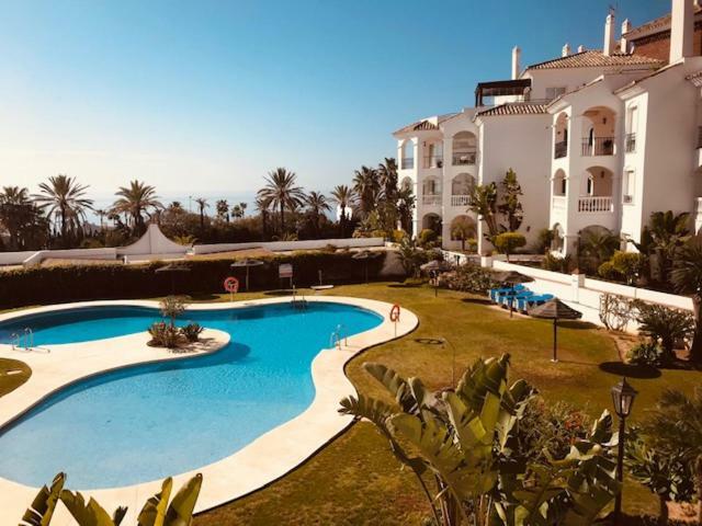 Jazmin Miraflores * La Cala De Mijas