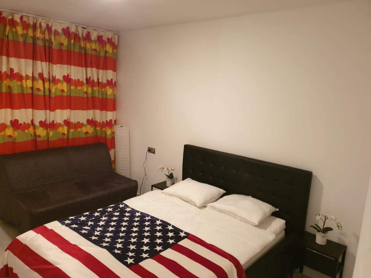 Apartment Macdonald Dona Lola *