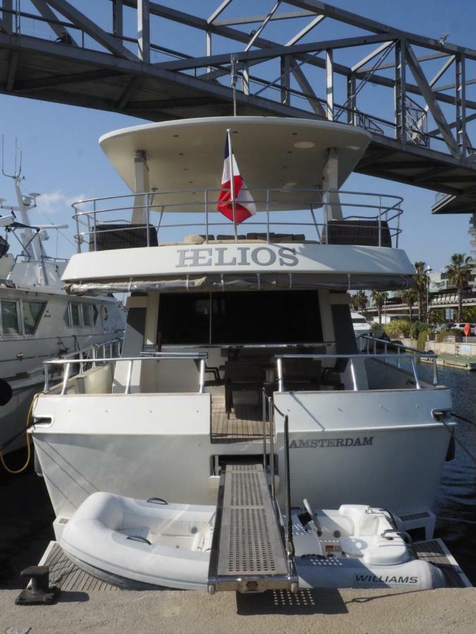 Botel Helios