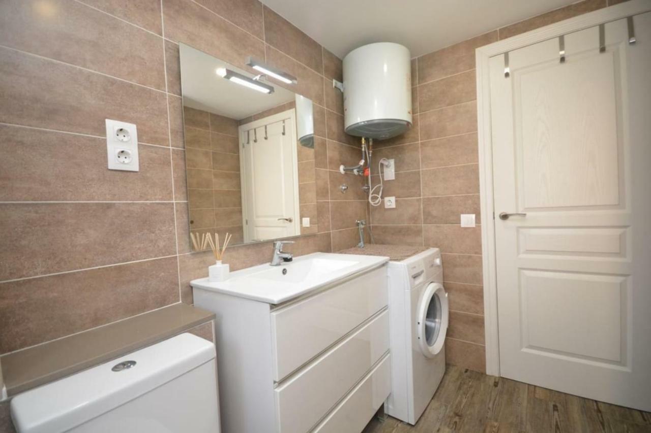 Apartamento Bertoni By The Sea *