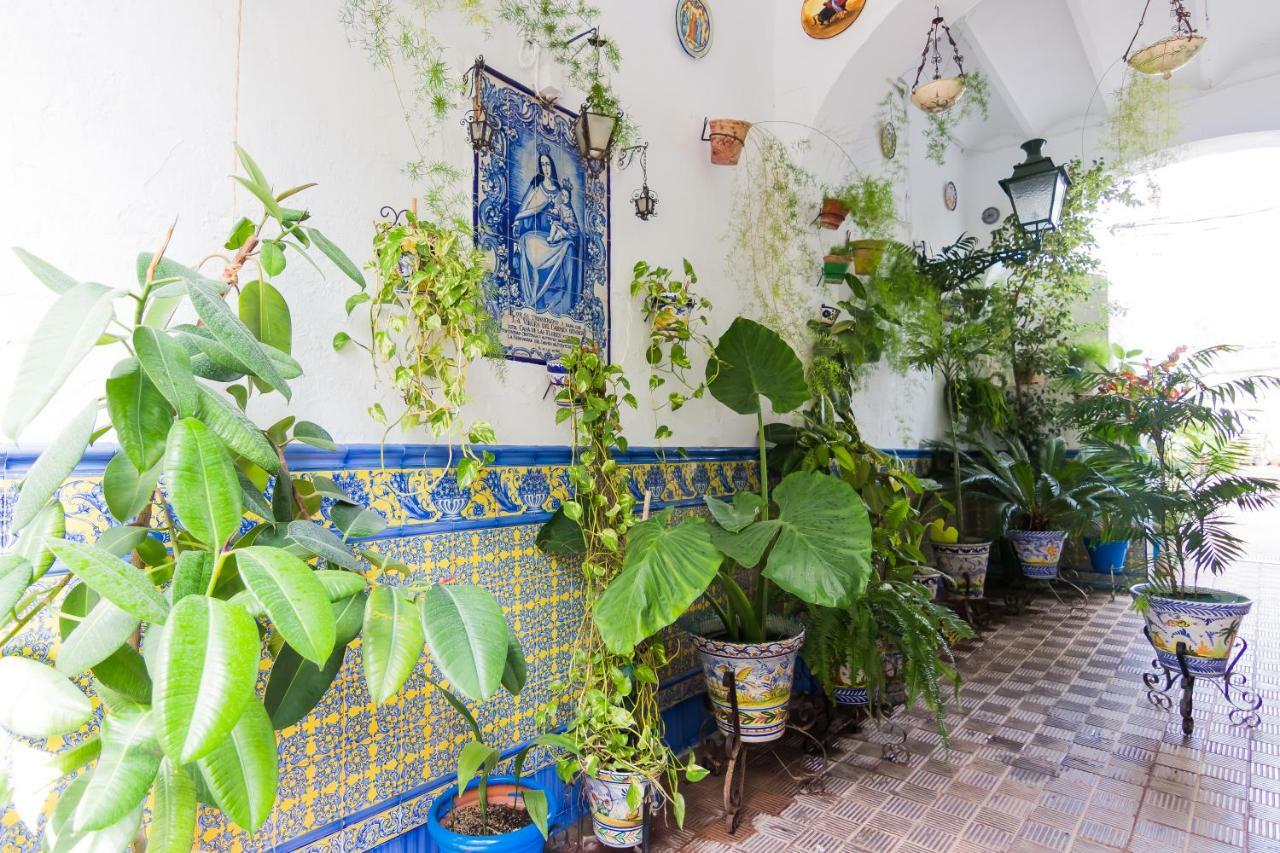 Apartamento Misterhost Triana Patio De Flores *