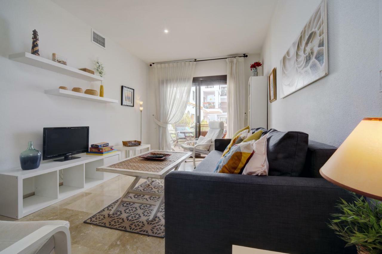 Apartamento 409 Marina Real Puerto De La Duquesa Playa