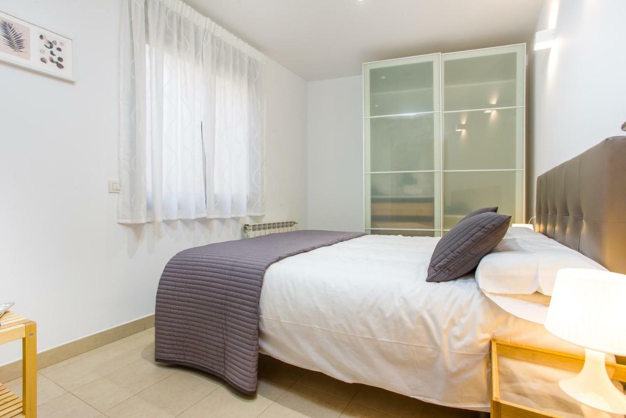 Feriapiso Palmer * L'Hospitalet de Llobregat