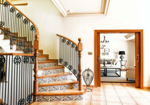 Santa Maria Villa
