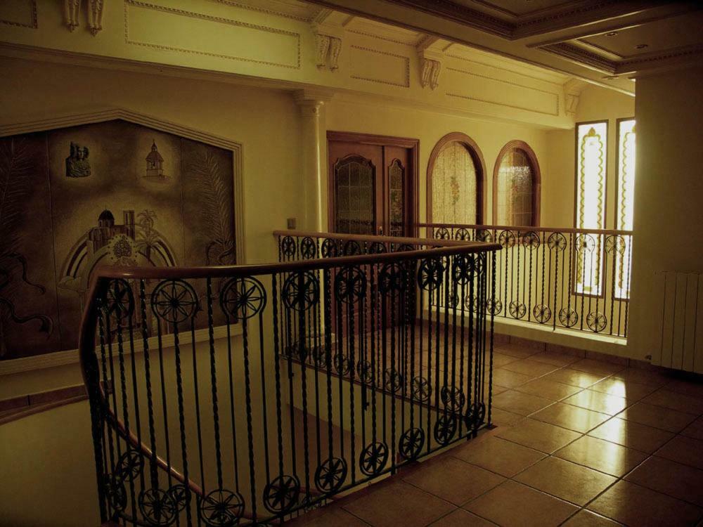 Santa Maria Villa