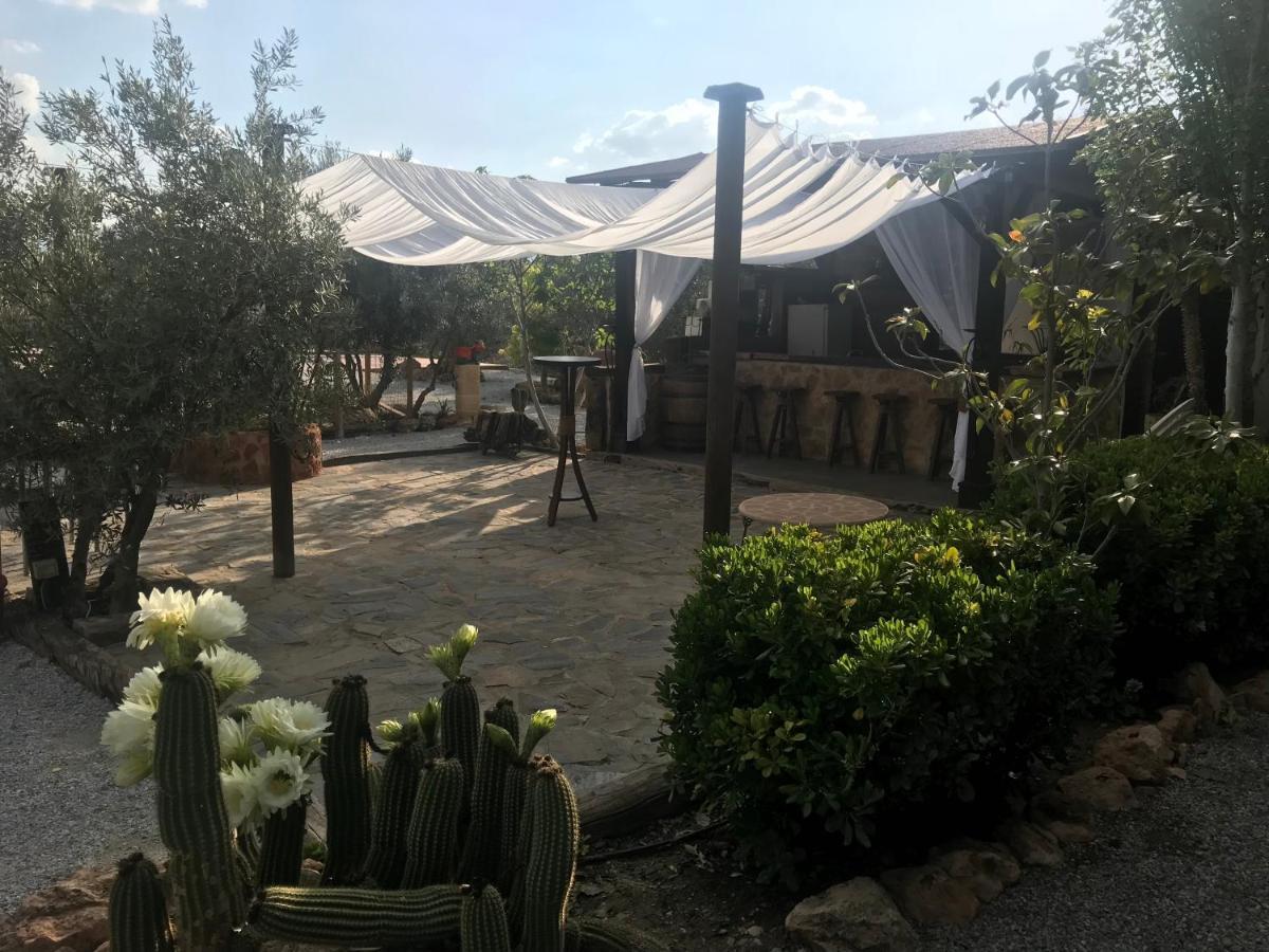 Cortijo Bustamante Country house *