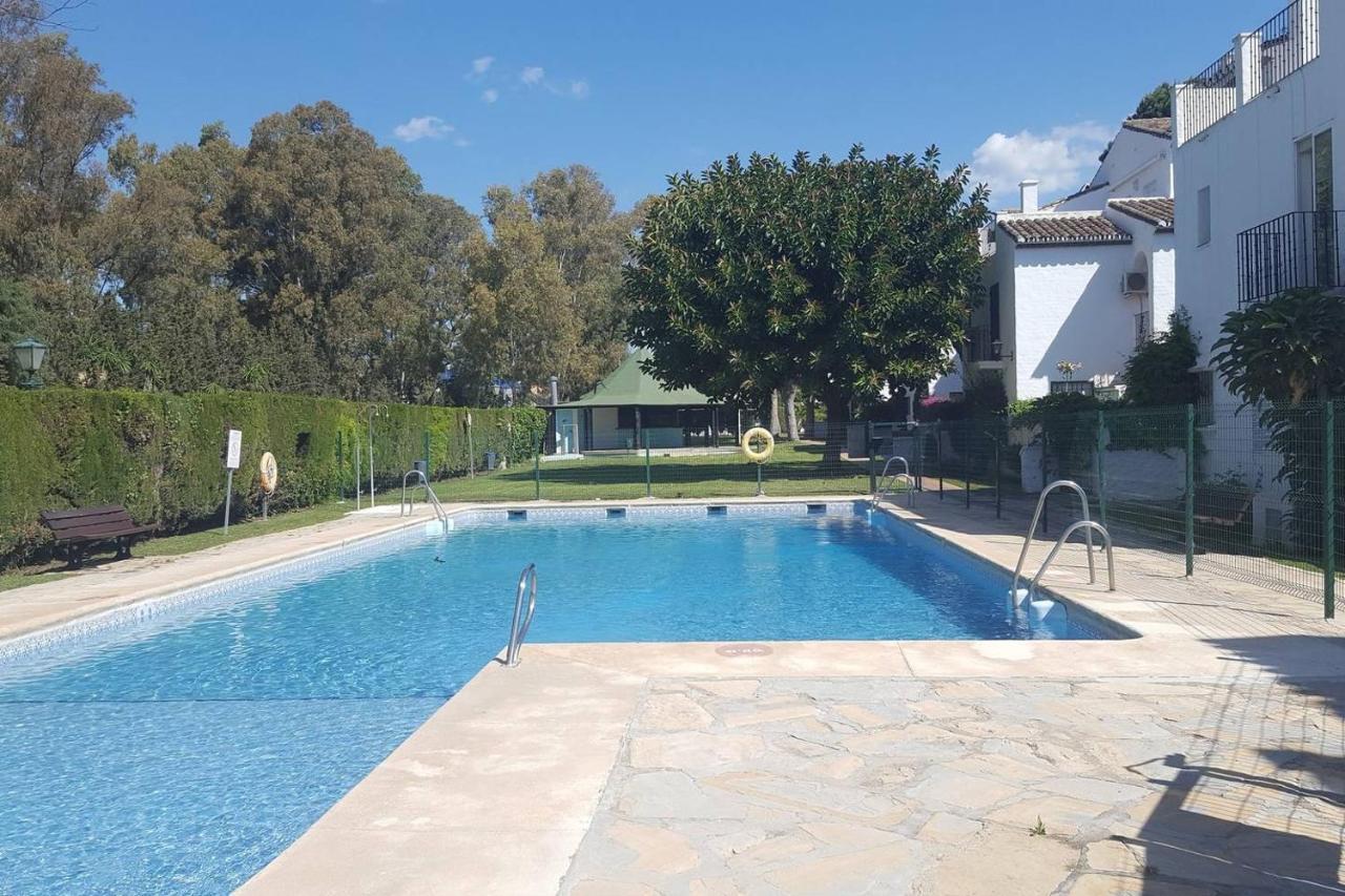 Сasa de vacaciones Precioso A Pie De Playa En La Nueva Milla De Oro Entre Y Marbella Estepona