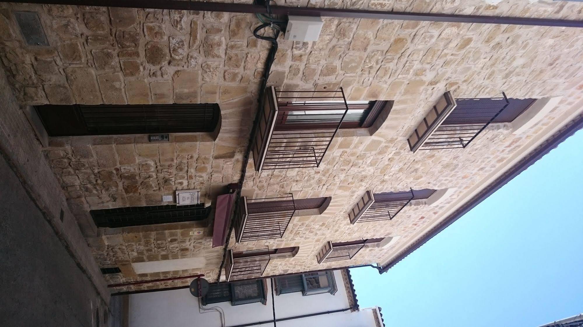 Turísticos Delgado * Úbeda