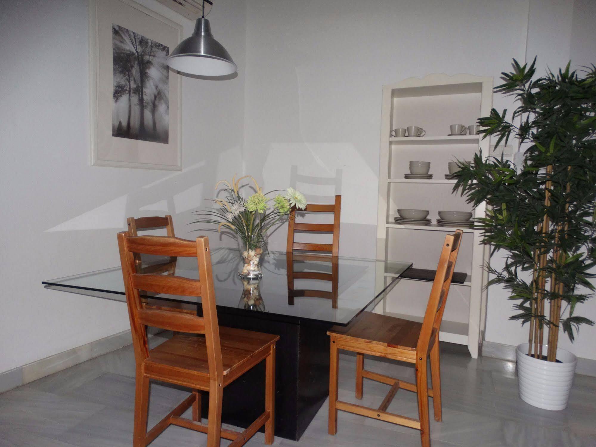 - Jinetes, 13 Apartment Malaga