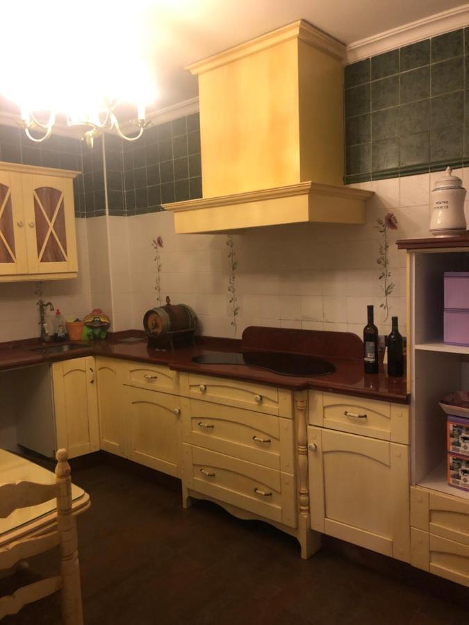 En Pleno Centro De Marchena 3 3 Baños Privados *