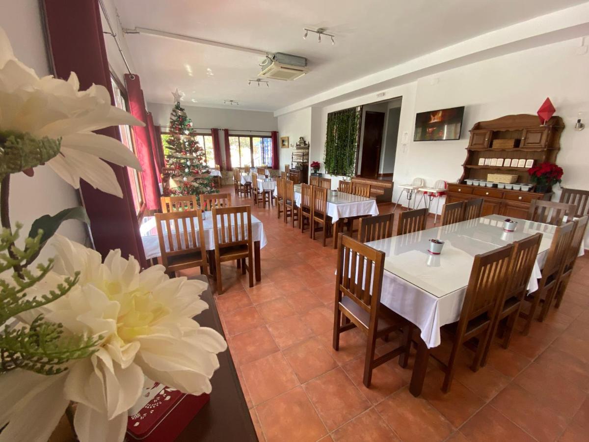 Rural & Restaurante Camaretas 3*