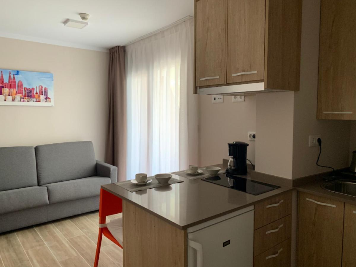 Gbh Hotel-apartamentos Caballito De Mar Benidorm