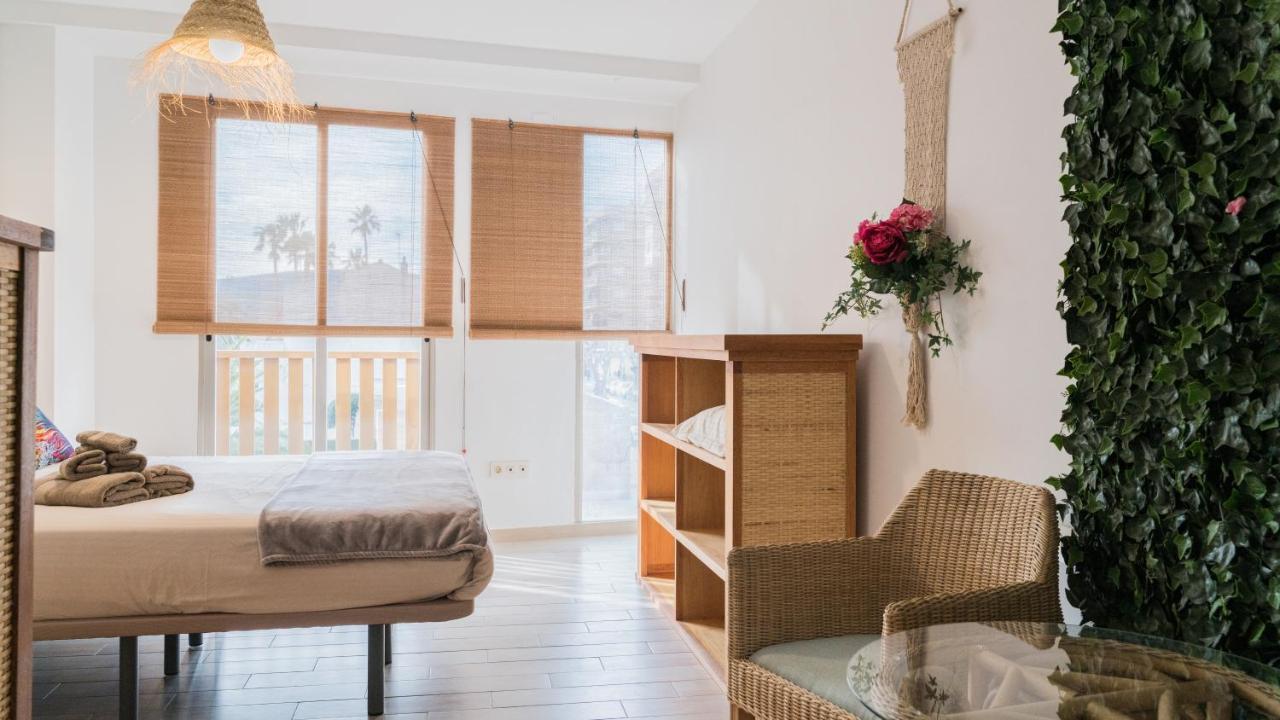 Banana Patacona Bed & Breakfast 3*