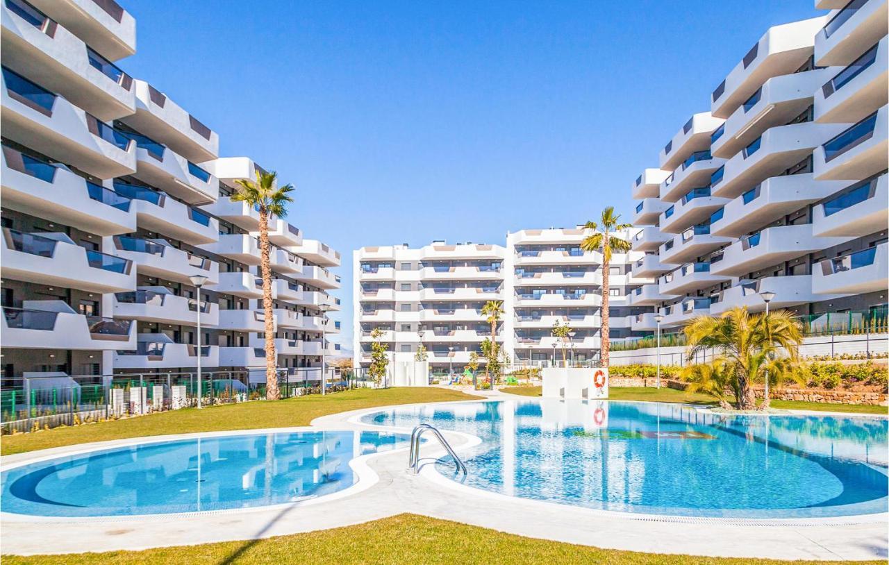 Awesome In Apartamento Arenales del Sol