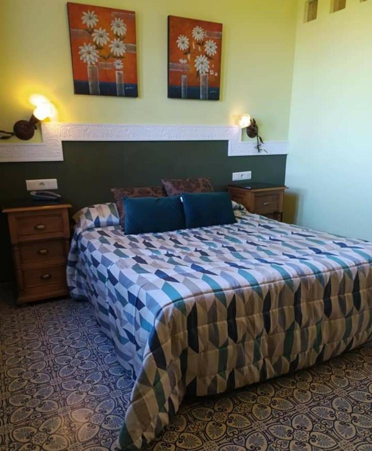 Hotel Sierra De Araceli 2*