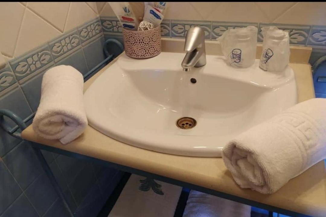 Sierra De Araceli Hotel 2*
