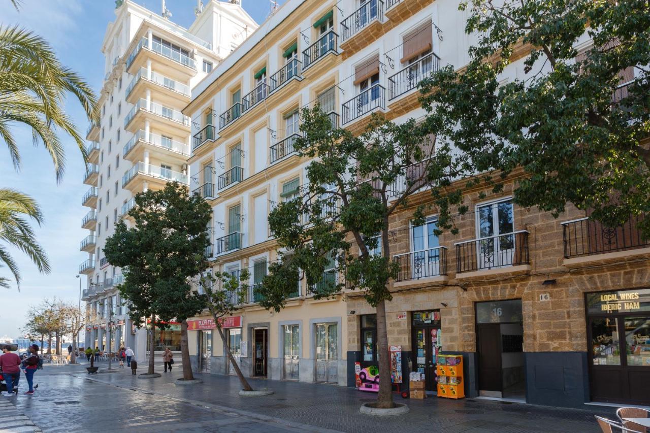 Apartment El Balcon De Moret By Cadiz4Rentals