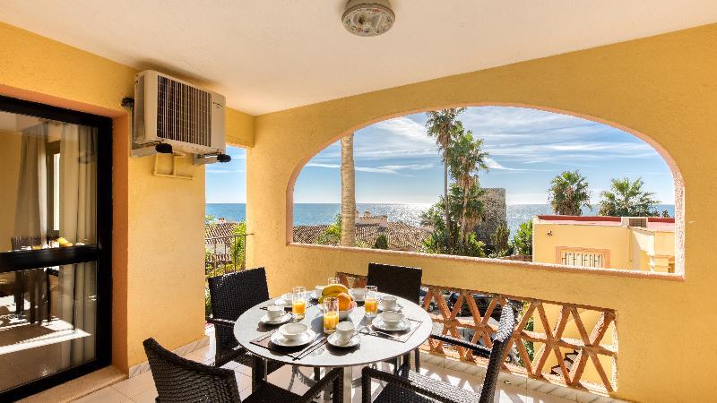 Apartment Macdonald Dona Lola *