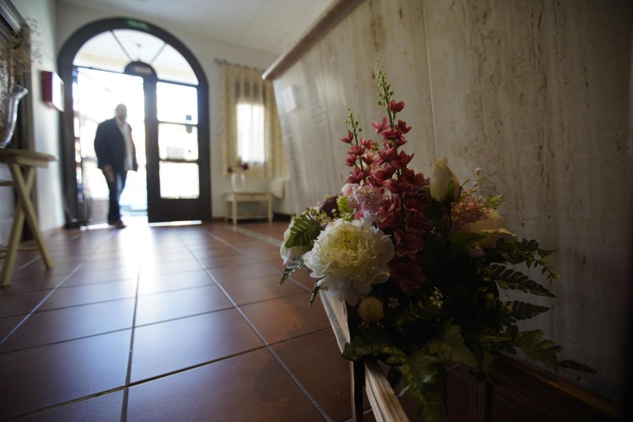 Hotel María *