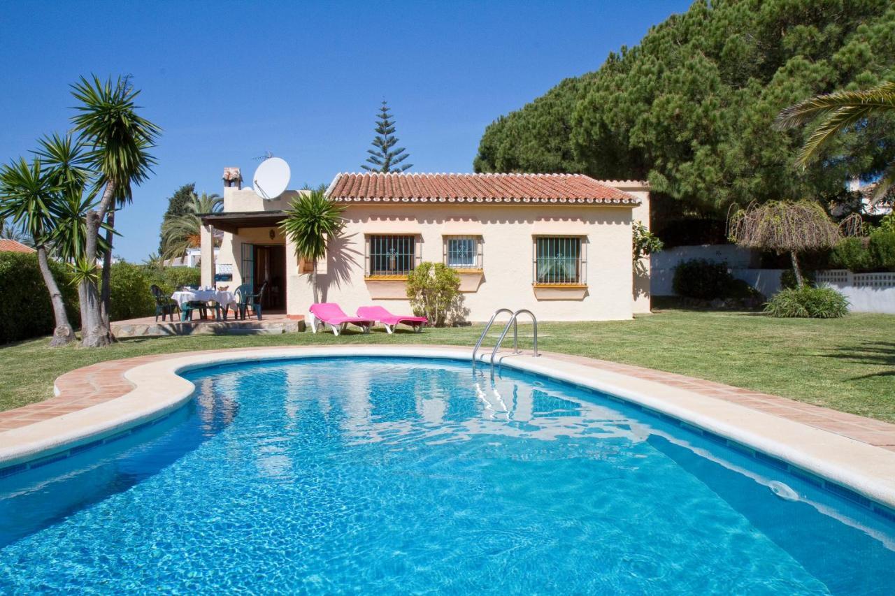 Marbella Villas *